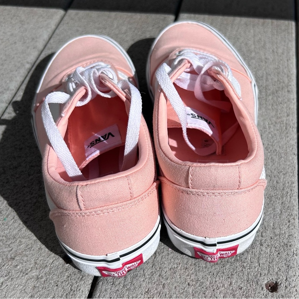 Vans Women's 7.5 Peach Salmon Canvas Skater Casual Sneakers Shoes - Picture 5 of 9